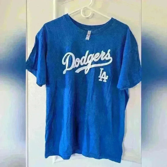 WORLD SERIES CHAMPS! BEST COAST Dodger Blue Heavy Duty T-Shirt Sizes Large - Picture 1 of 3